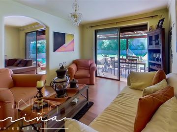 Casa en Venta en Camino El Huinganal