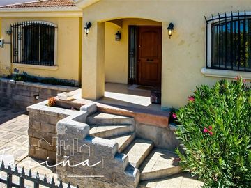 Casa en Venta en Camino El Huinganal