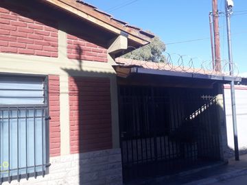 Casa en venta de cuatro dormitorios en Dorrego