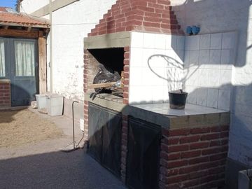 Casa en venta de cuatro dormitorios en Dorrego