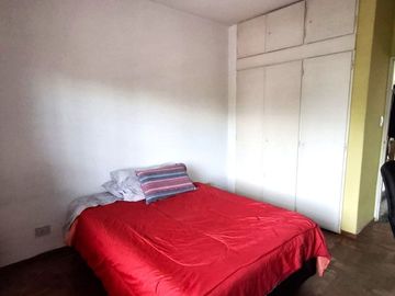 OPORTUNIDAD:CASA+QUINCHO+PILETA+2 COCHERAS