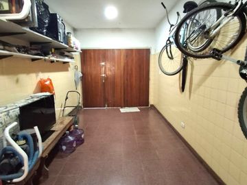 OPORTUNIDAD:CASA+QUINCHO+PILETA+2 COCHERAS