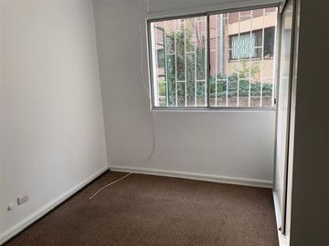 Departamento en Venta en Carlos Antúnez / Av. Providencia J80