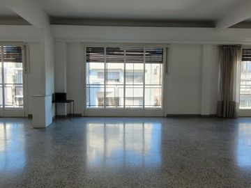 Departamento de 5 Ambientes En Duplex SUM Propio, Estudio/Oficina, Bcon Terraza