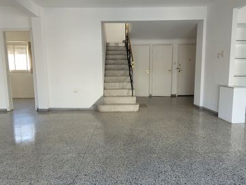 Departamento de 5 Ambientes En Duplex SUM Propio, Estudio/Oficina, Bcon Terraza