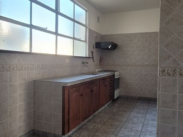 Departamento de 5 Ambientes En Duplex SUM Propio, Estudio/Oficina, Bcon Terraza
