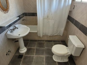Departamento de 5 Ambientes En Duplex SUM Propio, Estudio/Oficina, Bcon Terraza
