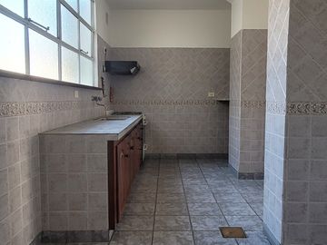 Departamento de 5 Ambientes En Duplex SUM Propio, Estudio/Oficina, Bcon Terraza
