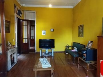 Casa en venta de 3 dormitorios en Parque Patricios
