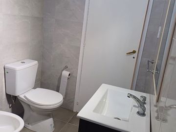 Galpón + Casa 3 Amb. 330 m² en Zona Puerto. Av 39