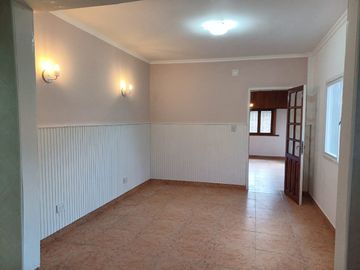 Galpón + Casa 3 Amb. 330 m² en Zona Puerto. Av 39