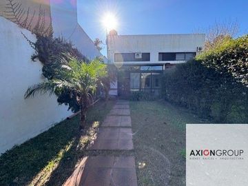 Dúplex en venta de 3 dormitorios c/ cochera en City Bell