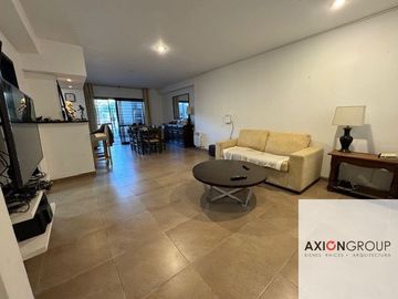 Dúplex en venta de 3 dormitorios c/ cochera en City Bell