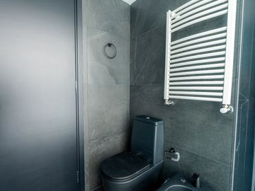 DEPARTAMENTO EN VENTA DE 2 DORMITORIOS C/COCHERA EN BARRIO MARTIN