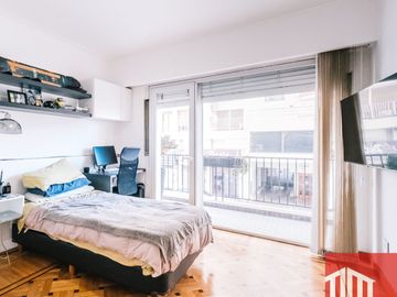 Departamento en venta de 5 dormitorios c/ cochera en Centro