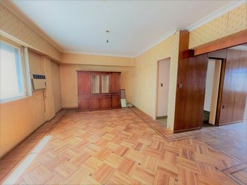 Importante Departamento.- Acepta Permuta