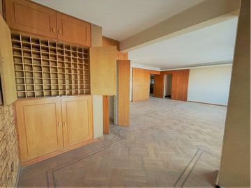 Importante Departamento.- Acepta Permuta