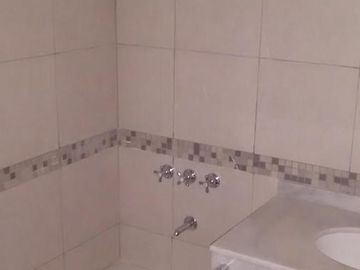 EN VENTA Depto monoambiente Zeballos al 2200-  Barrio Lourdes, Macro centro, Rosario.