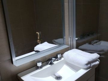 Departamento seminuevo MONOAMBIENTE AMOBLADO en venta  barrio Echesortu, Rosario
