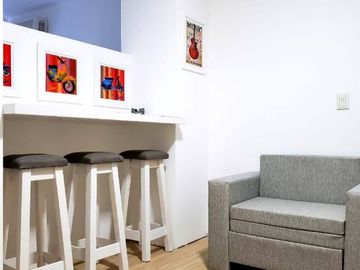 Departamento seminuevo MONOAMBIENTE AMOBLADO en venta  barrio Echesortu, Rosario