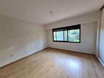Casa en VENTA-Condos Ugarchete, Aldea Fisherton- 3 dorm 3 baños,2 cocheras,PATIO