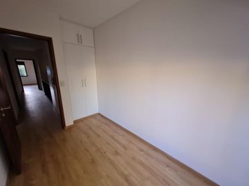 Casa en VENTA-Condos Ugarchete, Aldea Fisherton- 3 dorm 3 baños,2 cocheras,PATIO