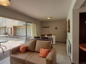CODIGO 240 - TRIPLEX ALQUILER CON PILETA Y PARRILLA- ZONA DUPLEX PINAMAR