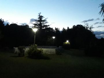 CASA QUINTA EN VENTA (O PERMUTA) EN LA SERRANITA SOBRE LOTE DE 6.540 m2 - KM. 25 DE LA RUTA 226