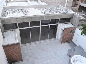 EN VENTA Departamento 1 dorm c/ patio -  Italia 100 - Centro, Rosario