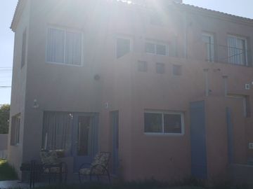 VENTA DÚPLEX CON VISTA SERRANA de 2 dormitorios en La Falda