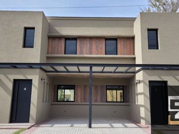 Hermoso Duplex A Estrenar En Ananda Canning