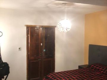 Talar de Mendiolaza, vivienda/local sobre Av Tissera