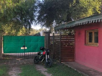 Talar de Mendiolaza, vivienda/local sobre Av Tissera