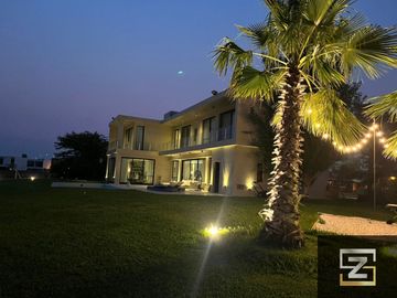 Casa En Terralagos Salida A La Laguna  Muelle Propio  Barrio Playa  Calidad De Construccion Premium