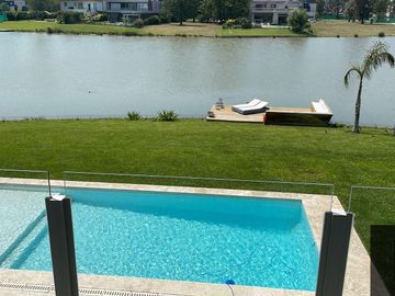 Casa En Terralagos Salida A La Laguna  Muelle Propio  Barrio Playa  Calidad De Construccion Premium