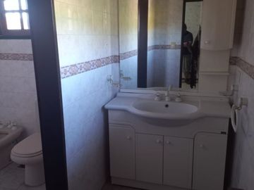 Casa en venta de 3 dormitorios c/ cochera en San Miguel