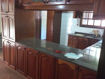 Casa en venta de 3 dormitorios c/ cochera en San Miguel