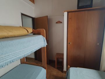 Dúplex en venta de 2 dormitorios c/ cochera en Costa Azul