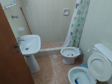 Dúplex en venta de 2 dormitorios c/ cochera en Costa Azul