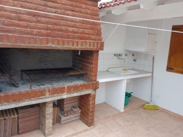 Dúplex en venta de 2 dormitorios c/ cochera en Costa Azul