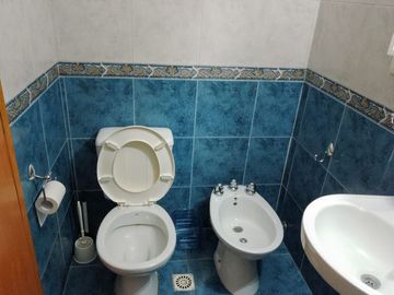 Dúplex en venta de 2 dormitorios c/ cochera en Costa Azul