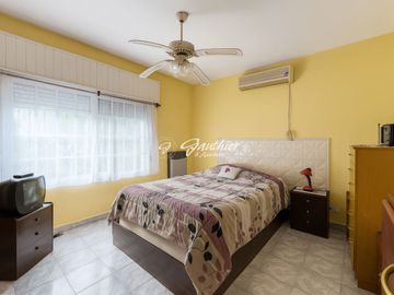 ESQUINA ÚNICA en venta Campana OPORTUNIDAD precio VIVIENDA OFICINA CONSULTORIO
