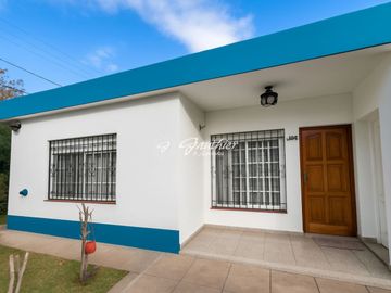ESQUINA ÚNICA en venta Campana OPORTUNIDAD precio VIVIENDA OFICINA CONSULTORIO