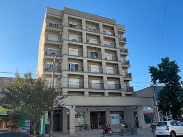 Departamento en venta de 1 dormitorio c/ cochera en 9 de Julio