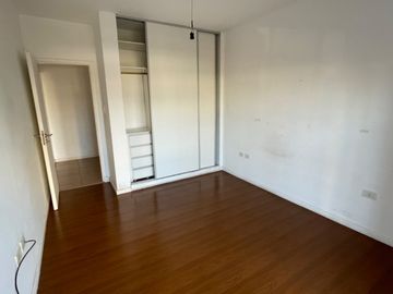 Departamento en venta de 1 dormitorio c/ cochera en 9 de Julio