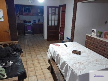 Casa en venta de 2 dormitorios c/ cochera en 9 de Julio