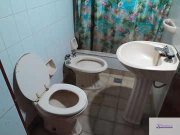 Casa en venta de 2 dormitorios c/ cochera en 9 de Julio