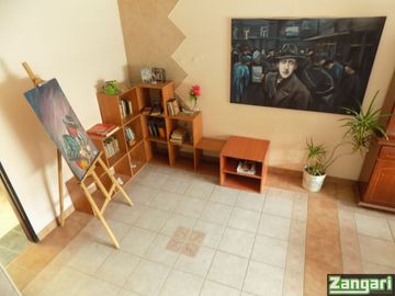 VENTA-TRIPLEX 4 AMB PATIO FONDO COCHERA 2 TZAS-PARQUE PATRICIOS