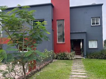 Casa con increíble paisaje natural en Venta Country Los Azahares - Yerba Buena