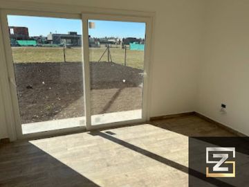 Casa en venta Barrio Privado San Felipe Canning